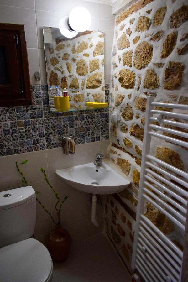 Villa Renovated Old Manor House With Yard à Arnaia Extérieur photo