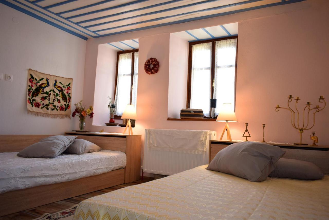 Villa Renovated Old Manor House With Yard à Arnaia Extérieur photo
